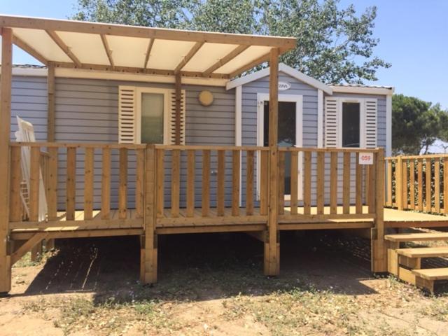 פור-א-נובל Celine Mobil Home מראה חיצוני תמונה