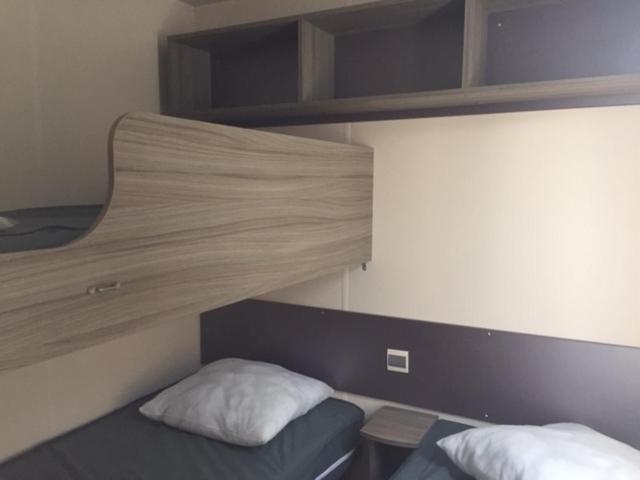 פור-א-נובל Celine Mobil Home מראה חיצוני תמונה