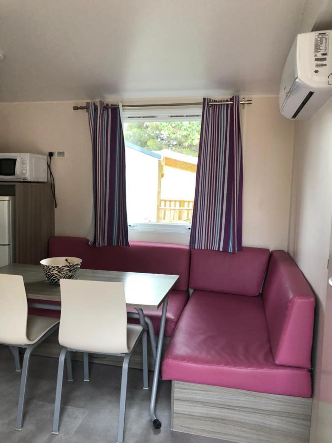 פור-א-נובל Celine Mobil Home מראה חיצוני תמונה